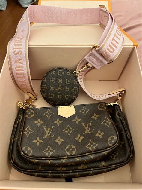 borsa lv a mano poscett|borse tracolla louis vuitton.